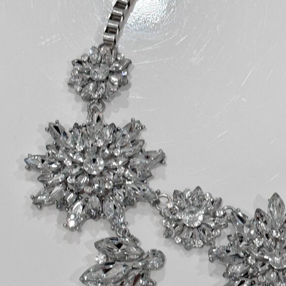 Crystal Statement Necklace - Picture 4 of 4